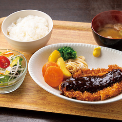 デミカツ定食