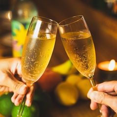 バール カフェ kobako 大街道店特集写真1