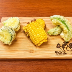 とうもろこし素揚げ・アボカド天ぷら・ズッキーニ天ぷら