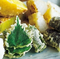 職人の技が光る 揚げたて熱々！極上天ぷら