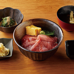 中トロ丼