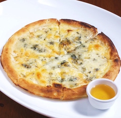 ゴルゴンゾーラチーズのピザ