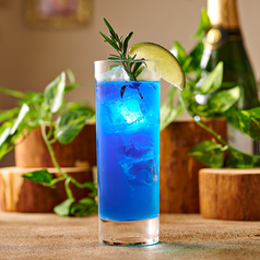 怪しく光る天空石ソーダ　アルコール