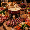 当店のこだわり料理をお楽しみいただけるコースを多数ご用意しております！飲み放題付きで4500円～◎食べ飲み放題のコースもございます。飲み放題のみもご用意いております！団体様のご利用でお得になるクーポンも♪貸切や団体様のご予約も承っておりますので、お気軽にお問合せください