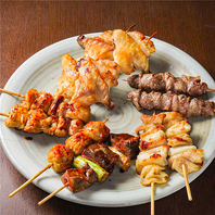 お酒との相性も抜群な焼鳥盛り合わせをぜひご堪能あれ！