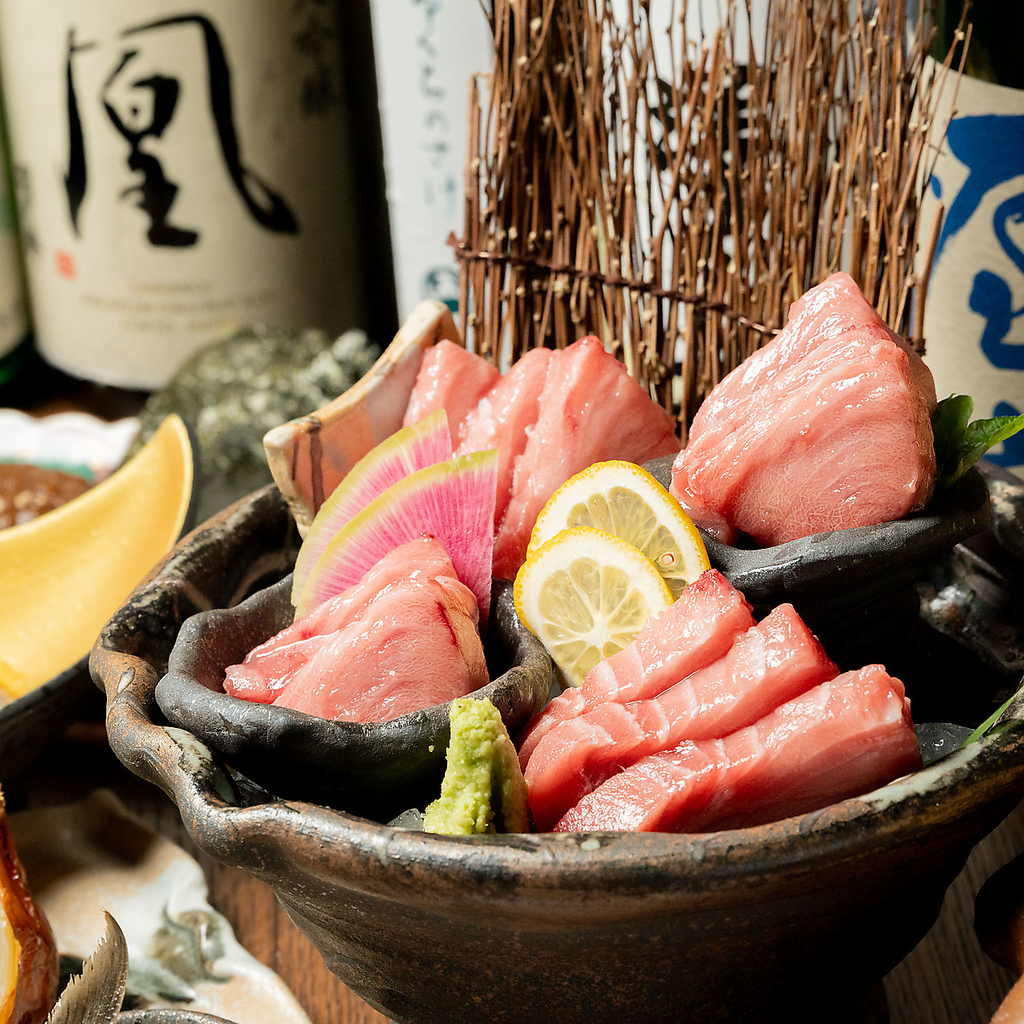 鮮度抜群！旨味あふれる刺身もご堪能ください！