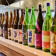 全国各地の日本酒を味わう