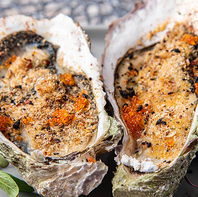 【香気溢れる】牡蠣の香草パン粉焼き 2pc 1,298円(税込)