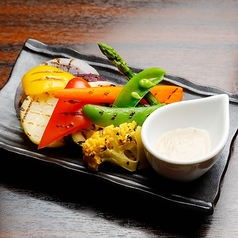 三浦半島青木農園野菜のグリル～西京味噌を使ったバーニャカウダソース添え～