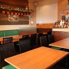 立食、50名様収容可能です☆結婚式二次会、歓送迎会、誕生日会など多目的なパーティーに最適です。