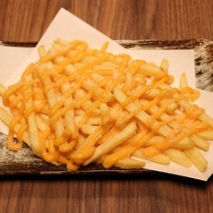 Wチーズのフライドポテト