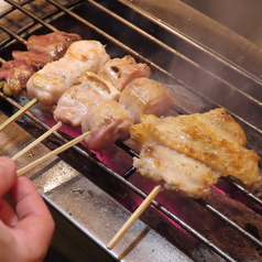 沖縄産の塩で味わう本格焼き鳥