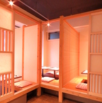 仕切りを外すと10名までの宴会に対応！全席掘り炬燵でゆったりと過ごせます