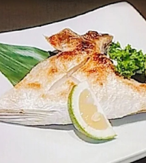 ブリカマの塩焼き