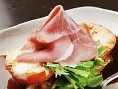 トマトのモッツァレラチーズ焼