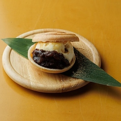 きな粉と黒蜜のバニラアイス最中