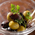 料理メニュー写真 Assorted Olive オリーブ盛り合わせ