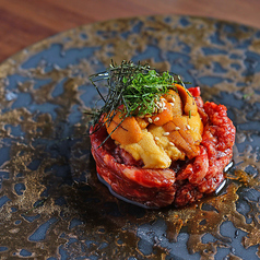 国産 生雲丹と和牛ユッケ