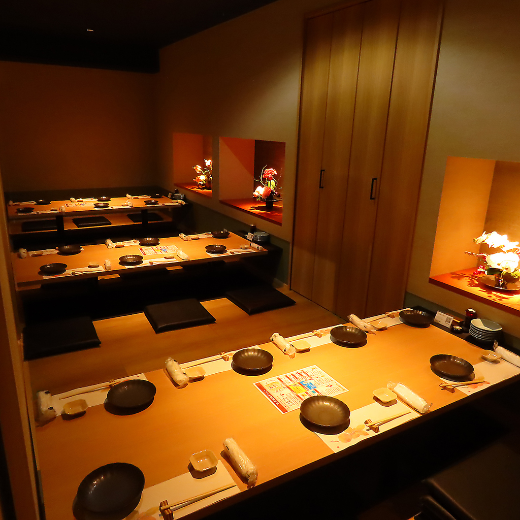 20名/30名/40名様など、最大100名様までご利用いただける完全個室がございます♪