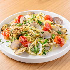 【パスタローザ】アサリのスパゲッティーナポリ風