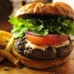 【ど定番！】黒毛和牛ハンバーガー