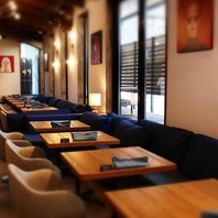 落ち着いた雰囲気のおしゃれな店内♪