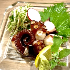 ゆでたてタコぶつ