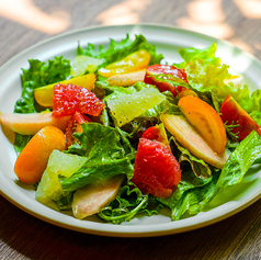 季節のフルーツサラダ