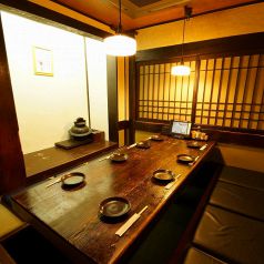 店内奥の掘りごたつ席☆神戸三宮で飲み会なら贔屓屋で☆