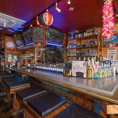 カウンター席11席ご用意しています。