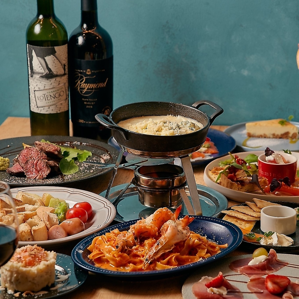 チーズ好き必見！シカゴピザ・チーズフォンデュ・肉料理など全7品☆2H飲み放題付で3500円(税込)～！