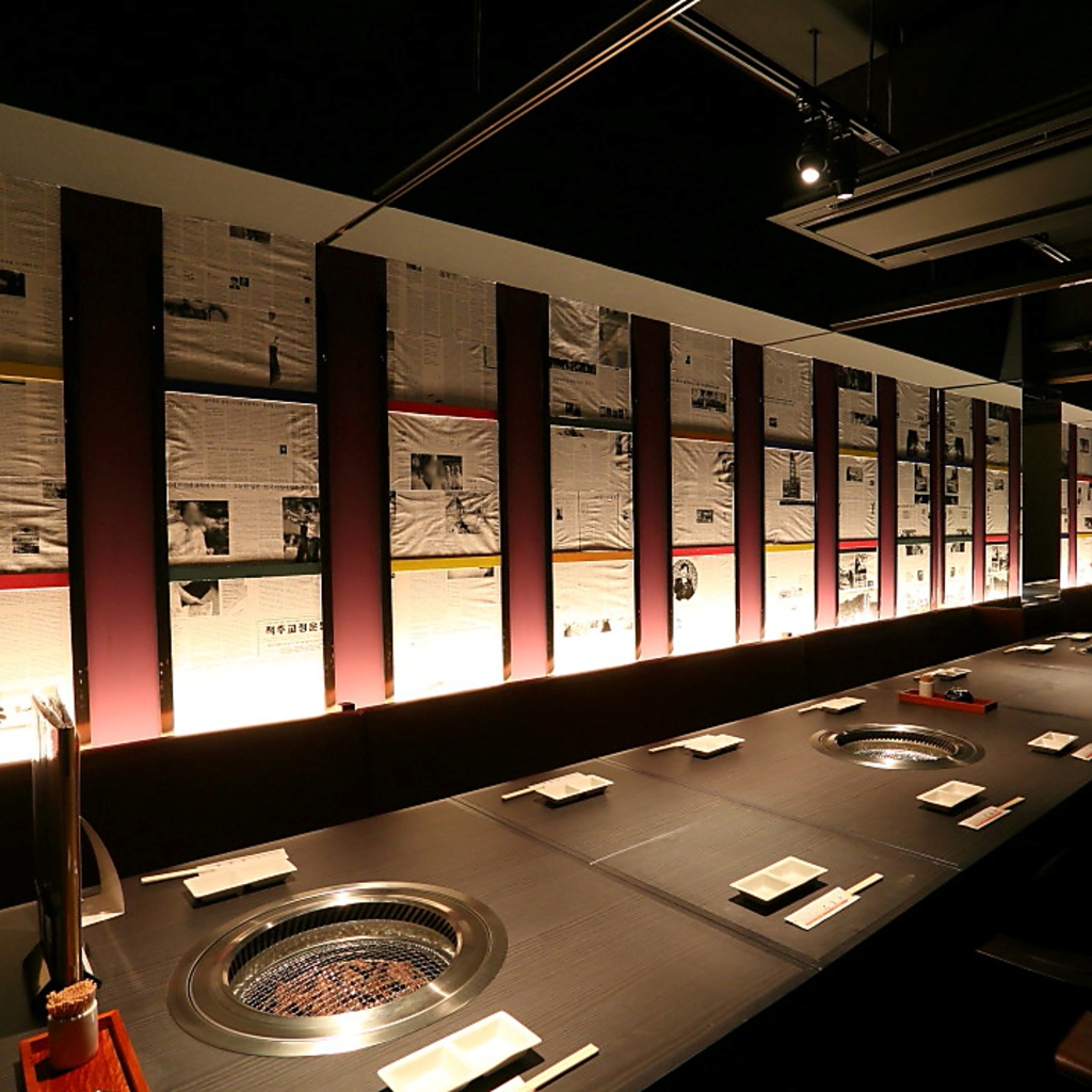 大宴会も30名様までご対応！仕切りを外せば個室宴会席になります！