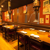 池袋でコスパ最強の焼肉宴会をお探しですか？当店では、良質なお肉を驚きの価格でご提供しています。歓送迎会や打ち上げなど、大人数での集まりに最適です。最大45名様まで1フロア貸切もできますので、周りを気にせず盛大に盛り上がってください。