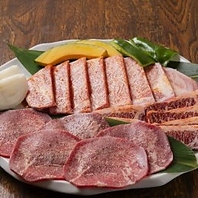 村上牛をはじめ厳選された極上の銘柄肉を贅沢に味わう◎