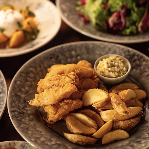 Tomt bistro bar݂ȂƂ݂炢