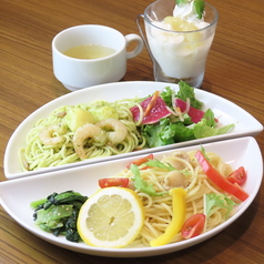 【戸塚区役所3F】102cafe ワンオーツーカフェの写真2