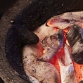 【本物の備長炭】使用する炭は、100%備長炭！備長炭でしか味わえない焼肉の味をお楽しみください！