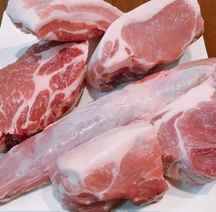 素材にこだわったお肉☆