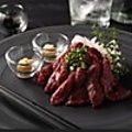料理メニュー写真&nbsp;極上赤身馬刺