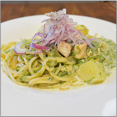 サーモンと生海苔のクリームパスタ