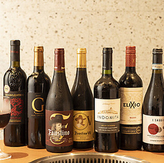 ワインやハイボールなどドリンクの種類も豊富！