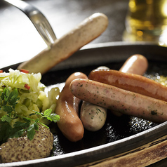 ソーセージの盛り合わせ　(3種/5種)