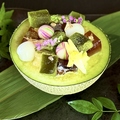 料理メニュー写真&nbsp;まるごと半玉メロンの和パフェ【翠玉】