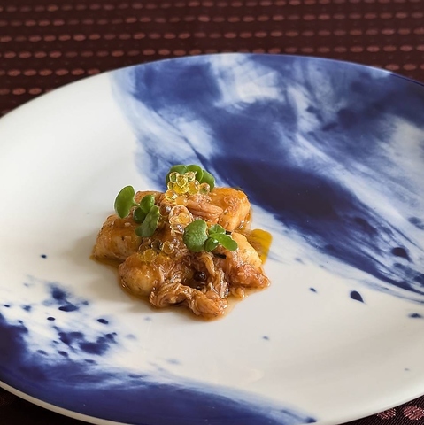 旬の食材を利用した五感で楽しむイカジュアルイタリアン。