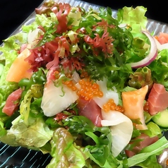 海鮮サラダ