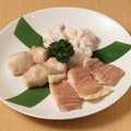 料理メニュー写真&nbsp;ホルモン3点盛り合わせ