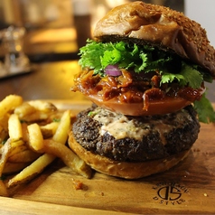 【激ウマ！】セミドライトマトオリーブバーガー