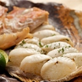 料理メニュー写真 天然明石鯛の焼き寿司