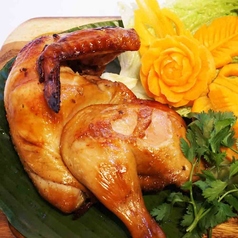 タイ風 鶏の漬け込み焼き『ガイヤーン バンコク』の写真