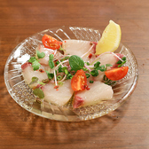 お酒のつまみも豊富♪ワインや日本酒と一緒にお召し上がりください。